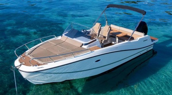 Quicksilver 755 Sundeck - 1 jour